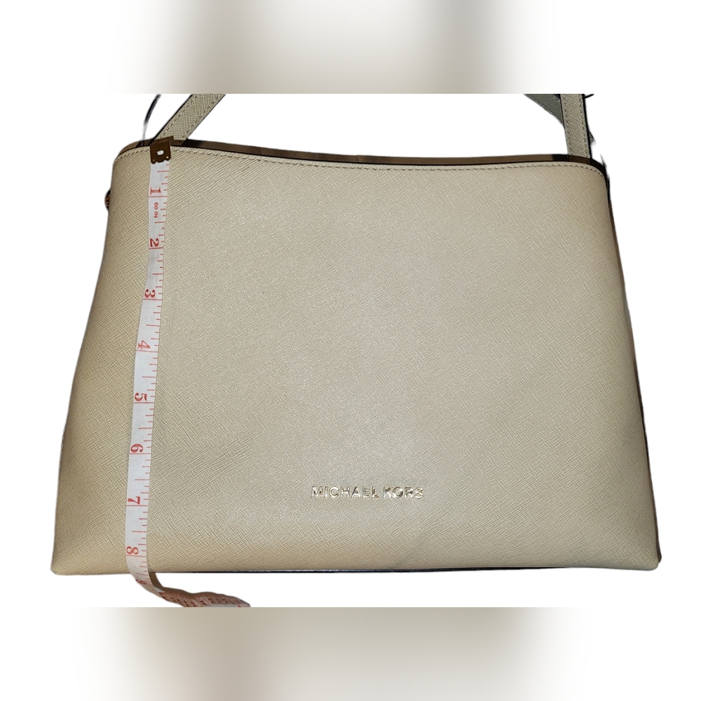 Micheal Kors Sofia Large Crossbody Bag - Picture 4 of 15